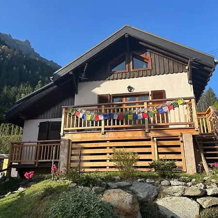 Le Refuge Des Pecles, Avec Vue Mont-blanc シャレー